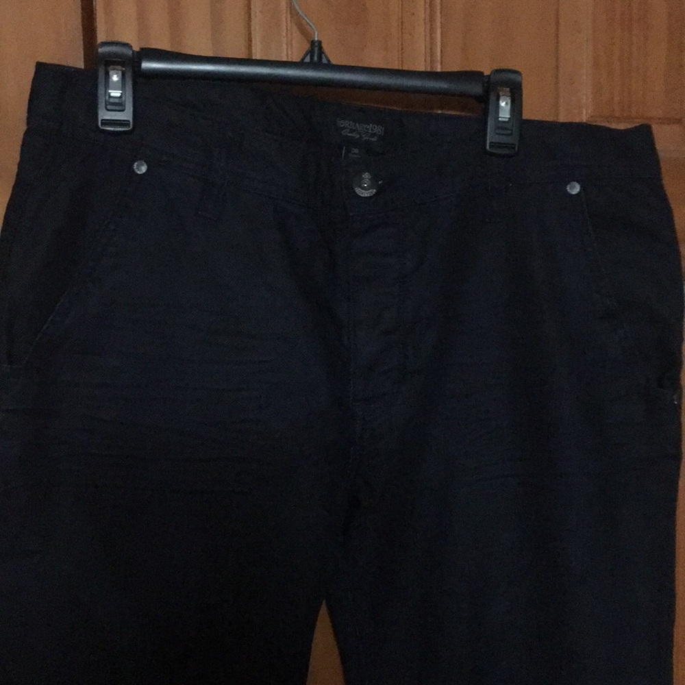 NWT dark wash / blk denim